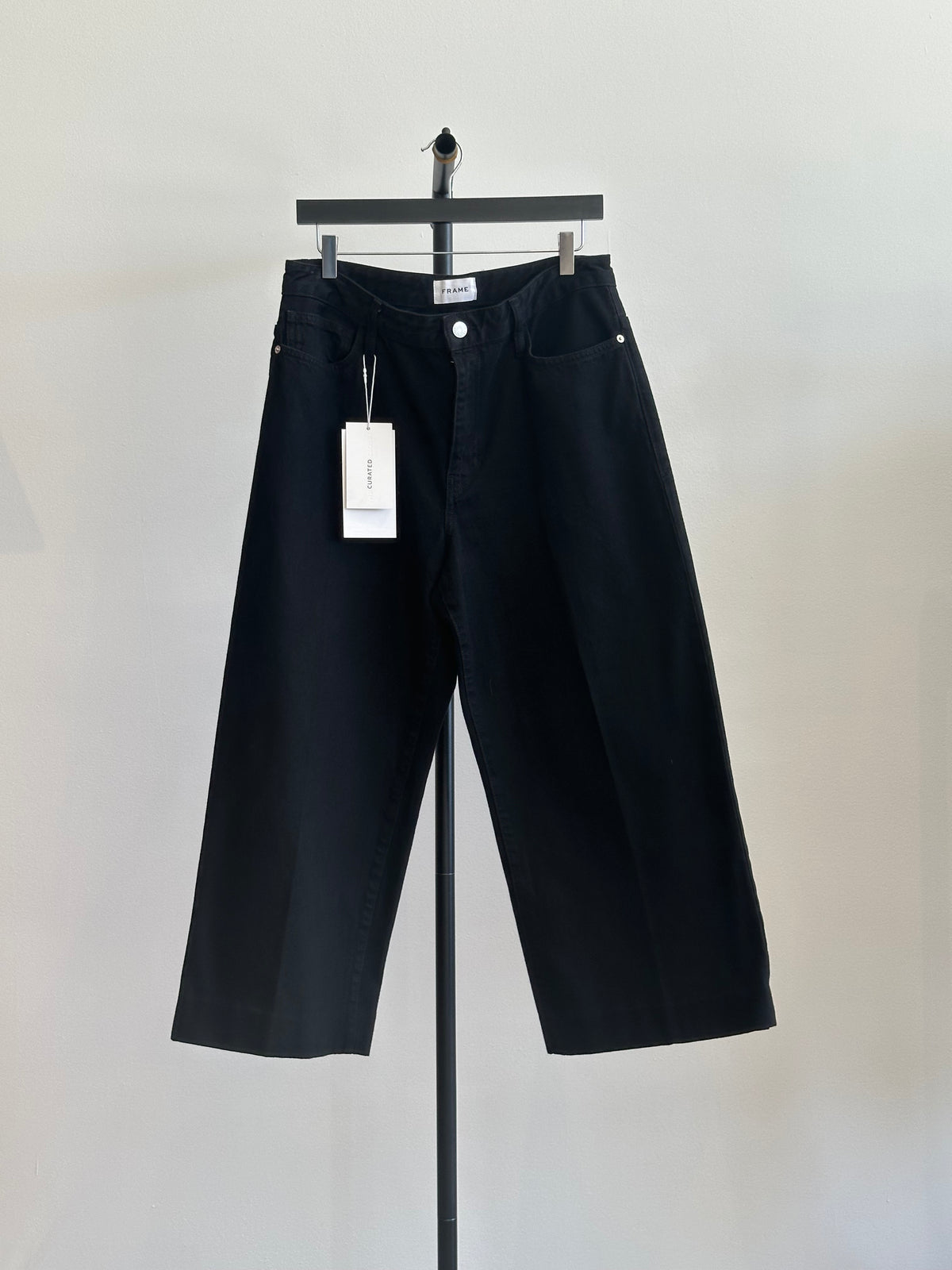 Frame Barrel Leg Jeans, Black Denim, Size 30