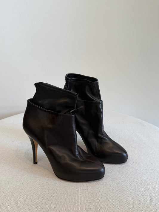 Vero Cuoio Multi Layered Booties